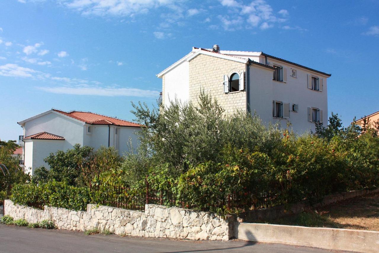 Apartments By The Sea Rastici, Ciovo - 2104 Трогир Экстерьер фото
